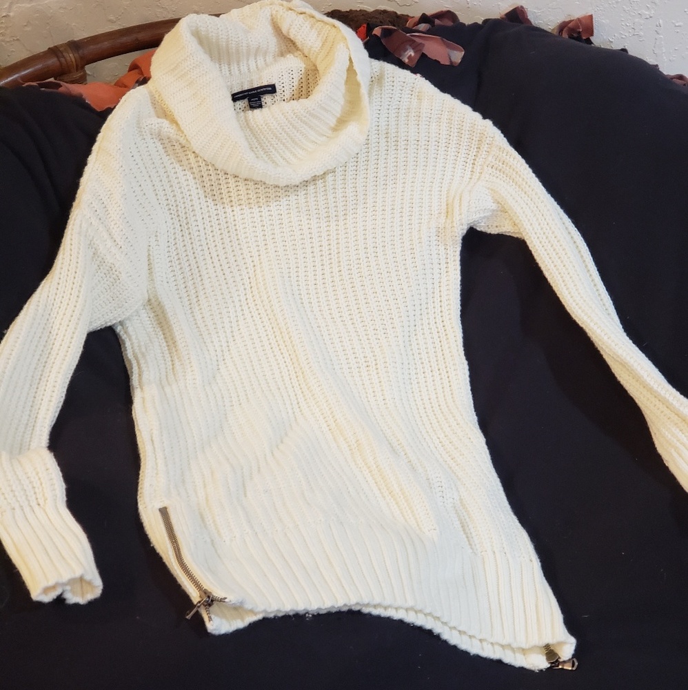 AE cream sweater